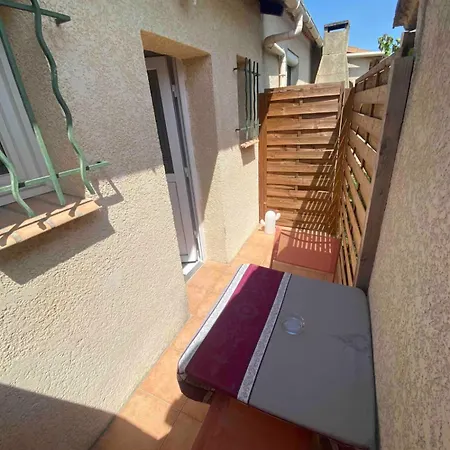 Cosy Au Calme, Exterieur Et Parking Prive Appartement Marguerittes